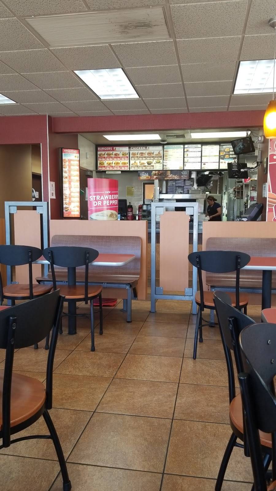 Jack in the Box | restaurant | 8008 N Cedar Ave, Fresno, CA 93720, USA | 5593241822 OR +1 559-324-1822