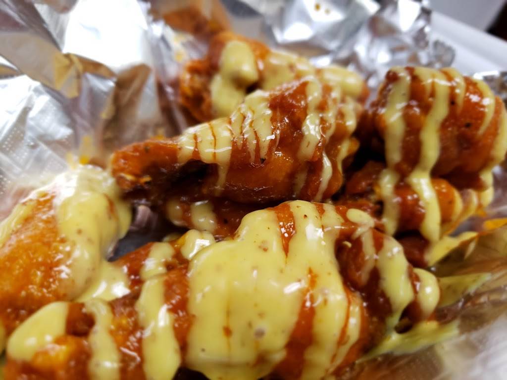 Wing Town | restaurant | 1907 S College St, Auburn, AL 36830, USA | 3342463067 OR +1 334-246-3067