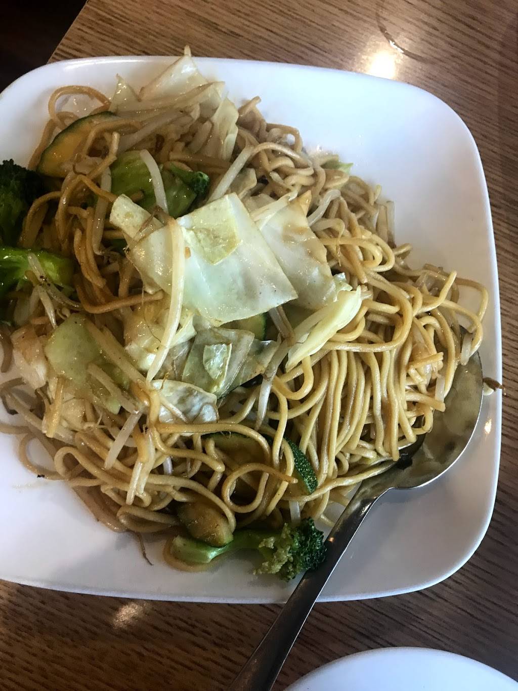 China Delight Restaurant | meal takeaway | 40484 CA-41, Oakhurst, CA 93644, USA | 5596415888 OR +1 559-641-5888