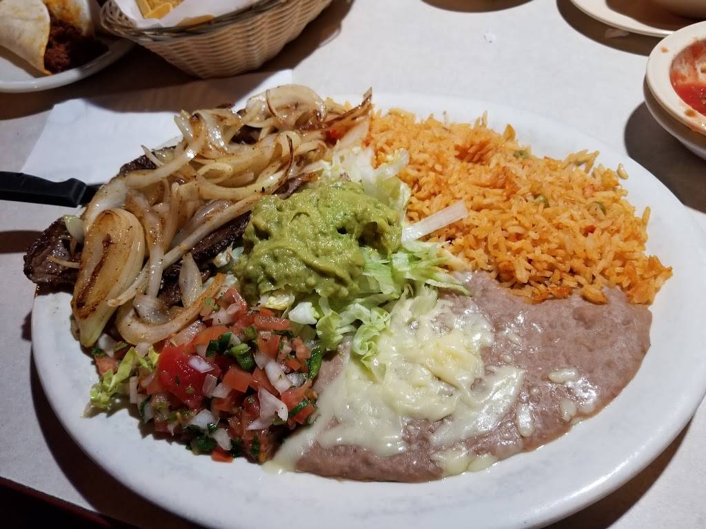 El Patron Authentic Mexican Restaurant | restaurant | 5811 Stage Rd, Bartlett, TN 38134, USA | 9013881022 OR +1 901-388-1022