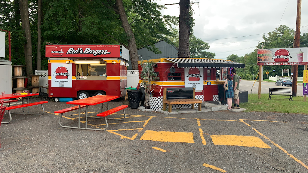 Red’s Burgers | restaurant | 1155 Central St, Leominster, MA 01453, USA | 9787996451 OR +1 978-799-6451