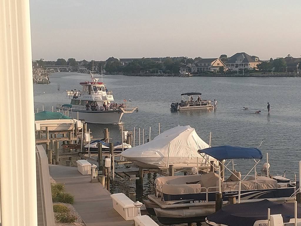 Bahia Marina Inc | restaurant | 2107 Herring Way, Ocean City, MD 21842, USA | 4102897438 OR +1 410-289-7438