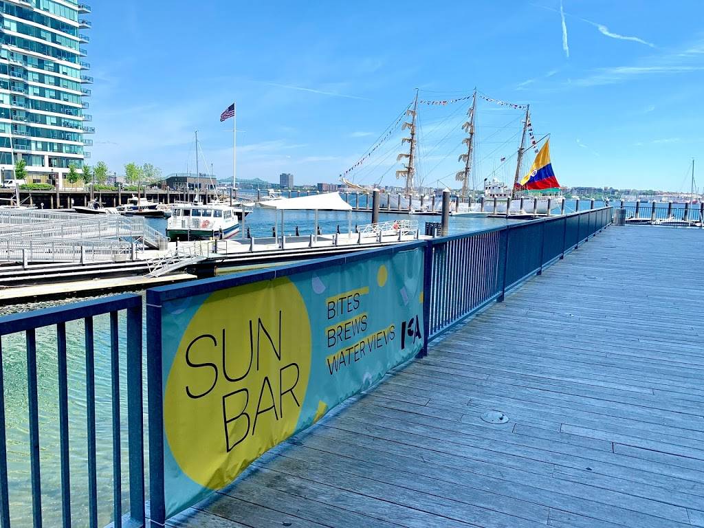 SunBar at the ICA | meal takeaway | 25 Harbor Shore Dr, Boston, MA 02210, USA | 6174783100 OR +1 617-478-3100