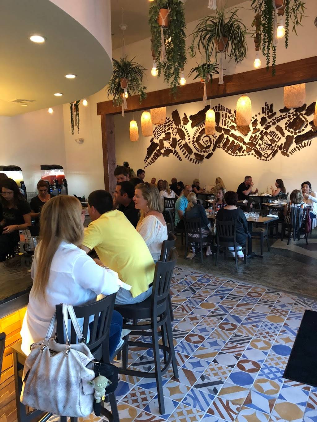 Zócalo | restaurant | 2051 Metairie Rd, Metairie, LA 70005, USA | 5042529327 OR +1 504-252-9327