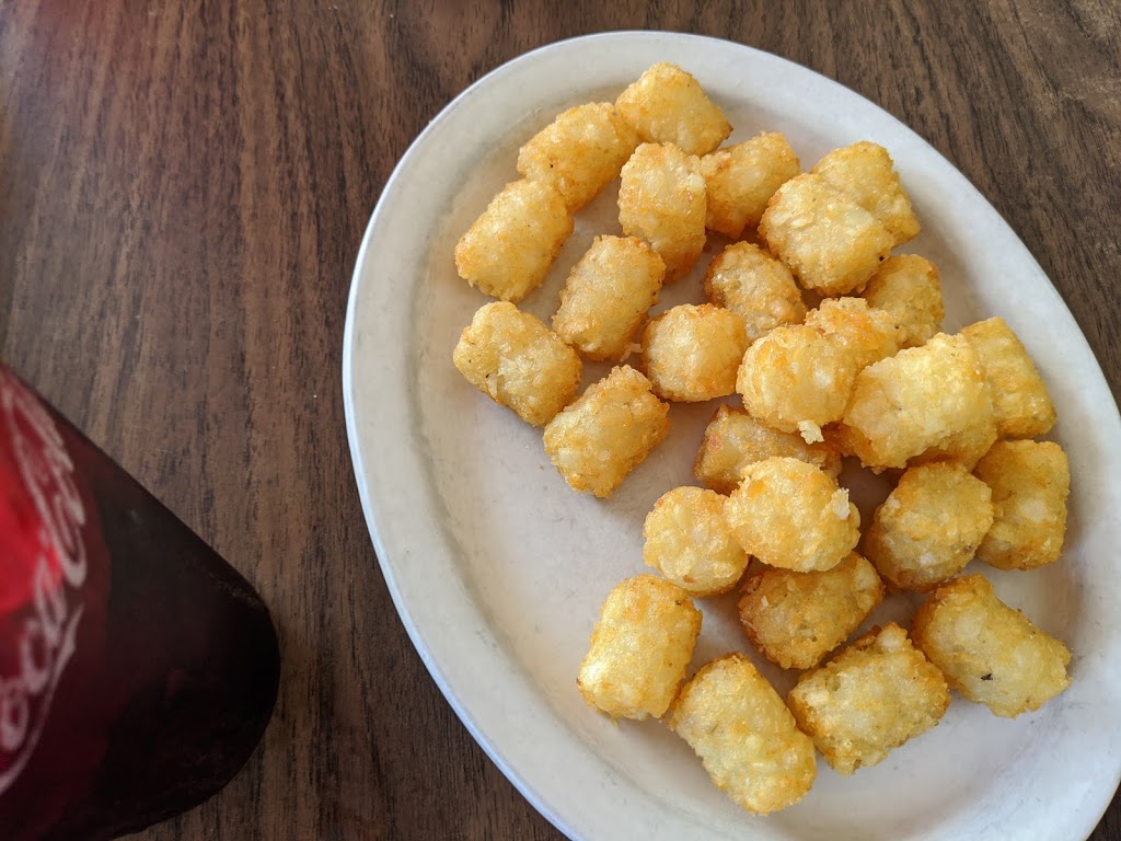 J&Bs Olde Tyme Family Restaurant | restaurant | 101 Main St, Eminence, MO 65466, USA | 5732263878 OR +1 573-226-3878