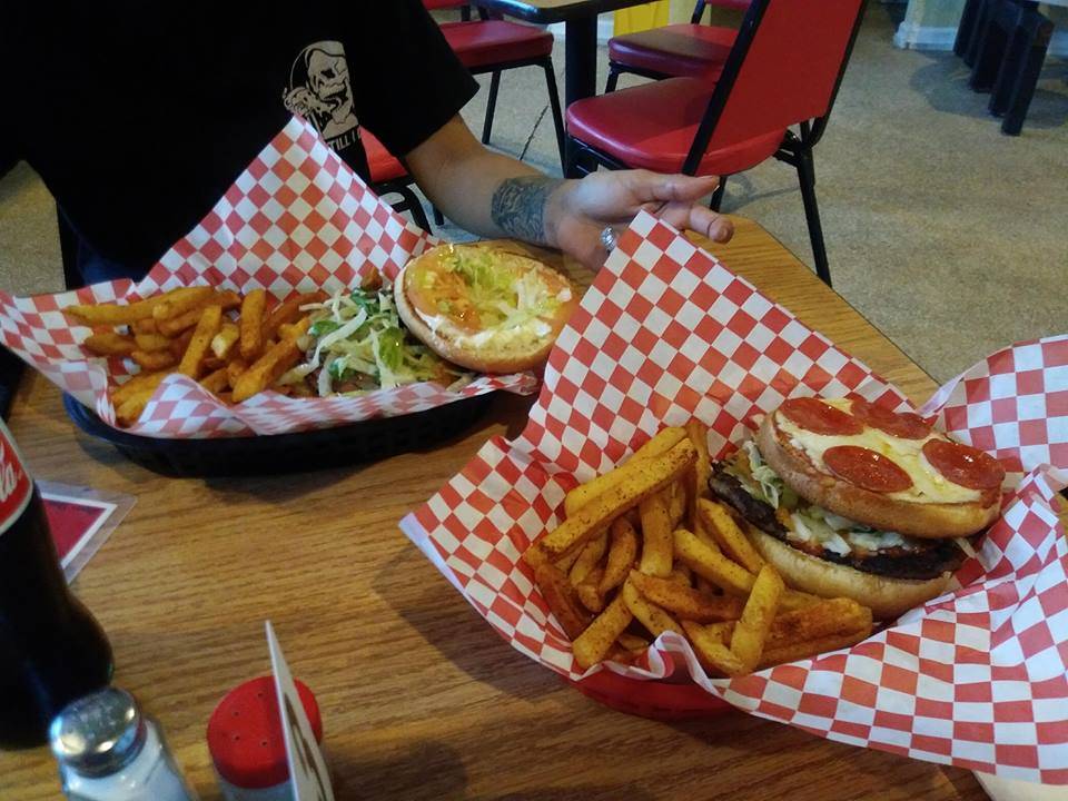 Monster Burgers and more | restaurant | 5201 S Flores St, San Antonio, TX 78214, USA | 2109827121 OR +1 210-982-7121