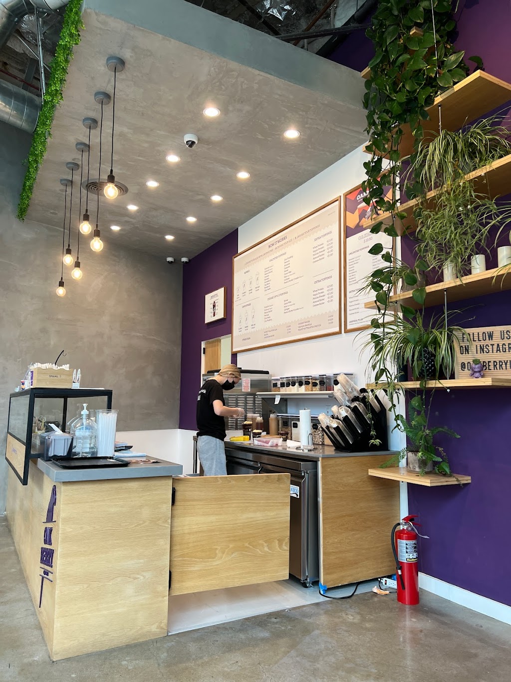 Oakberry Acai Bowls & Smoothies | Playa Vista | restaurant | 6081 Center Dr Suite 213, Los Angeles, CA 90045, USA | 3234598703 OR +1 323-459-8703