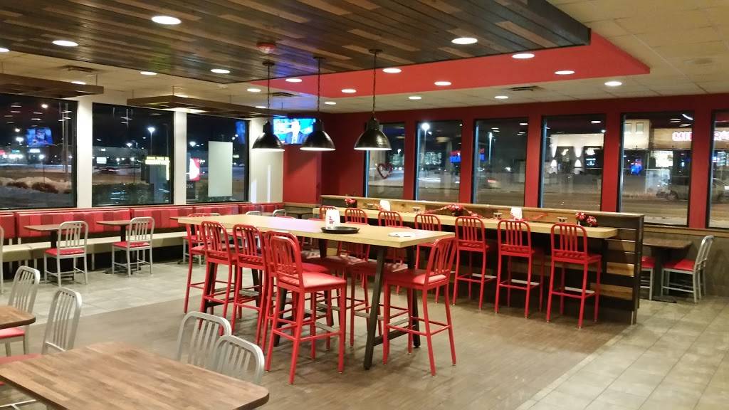 Arbys | restaurant | 296 S, IL-59, Naperville, IL 60540, USA | 6307174944 OR +1 630-717-4944