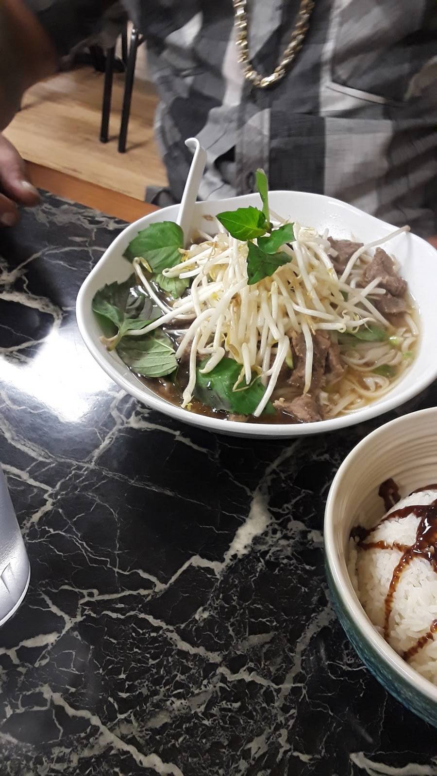 Thians Thai Fusion | restaurant | 825 Point Brown Ave NE, Ocean Shores, WA 98569, USA | 3609409010 OR +1 360-940-9010