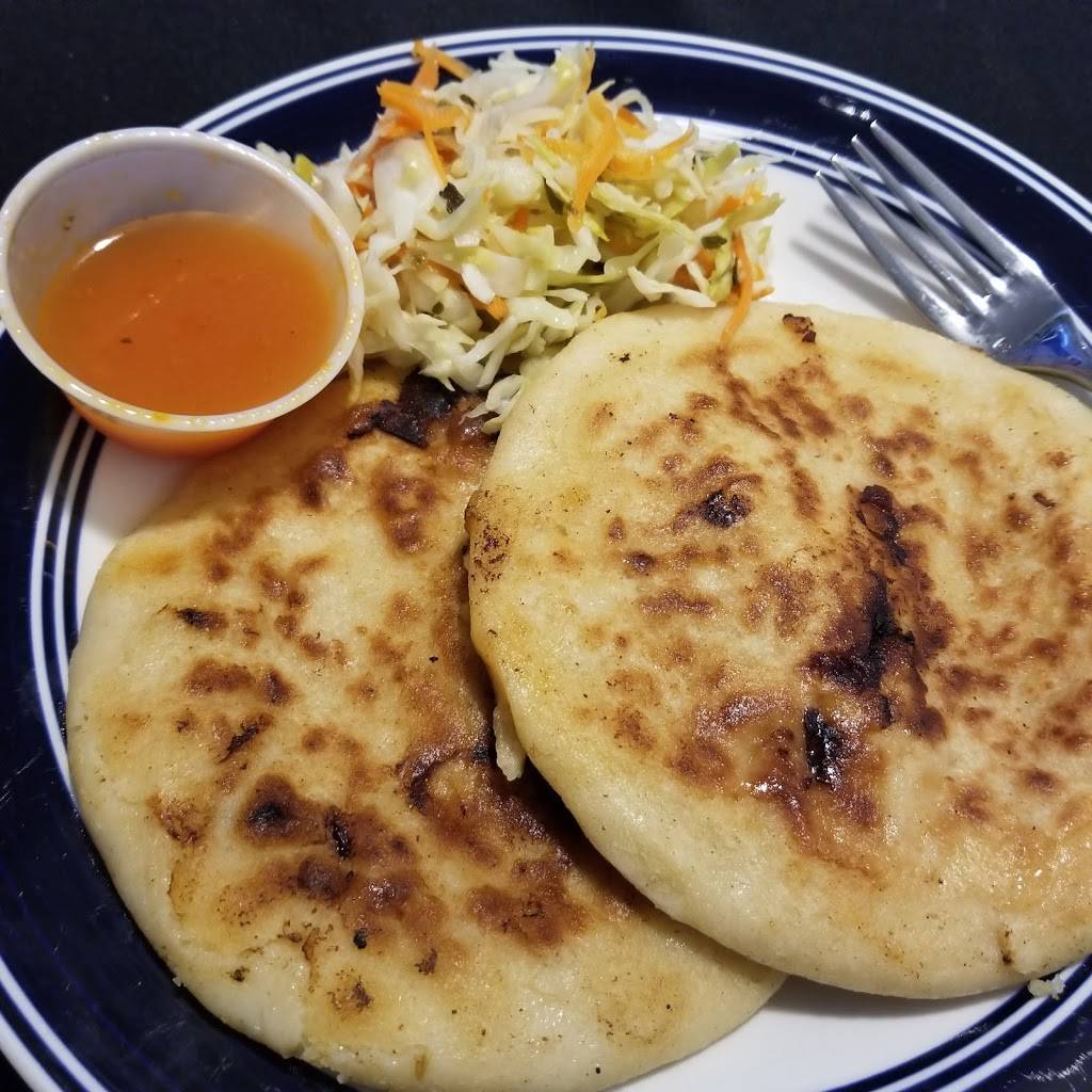 Estela Pupuseria | restaurant | 11818 Airline Dr, Houston, TX 77037, USA | 8327709488 OR +1 832-770-9488