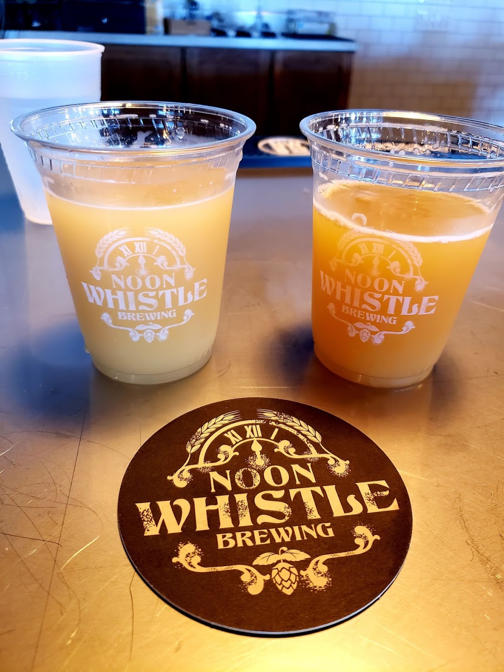 Noon Whistle Brewing | restaurant | 800 E Roosevelt Rd, Lombard, IL 60148, USA | 6303766895 OR +1 630-376-6895