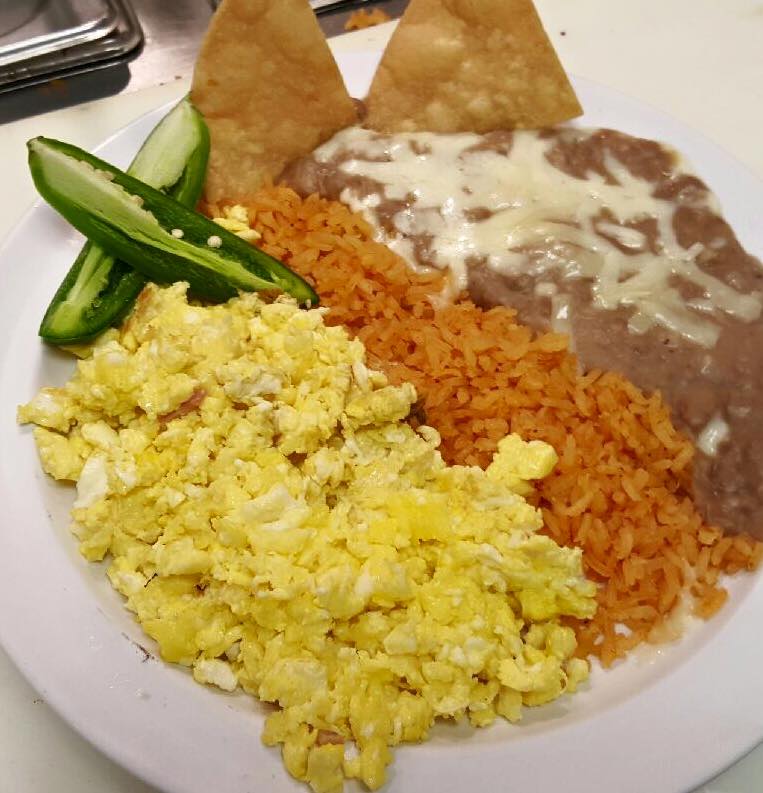 Vargas Mexican Market & Taqueria | restaurant | 5201 Sonoma Blvd, Vallejo, CA 94589, USA | 7076424457 OR +1 707-642-4457