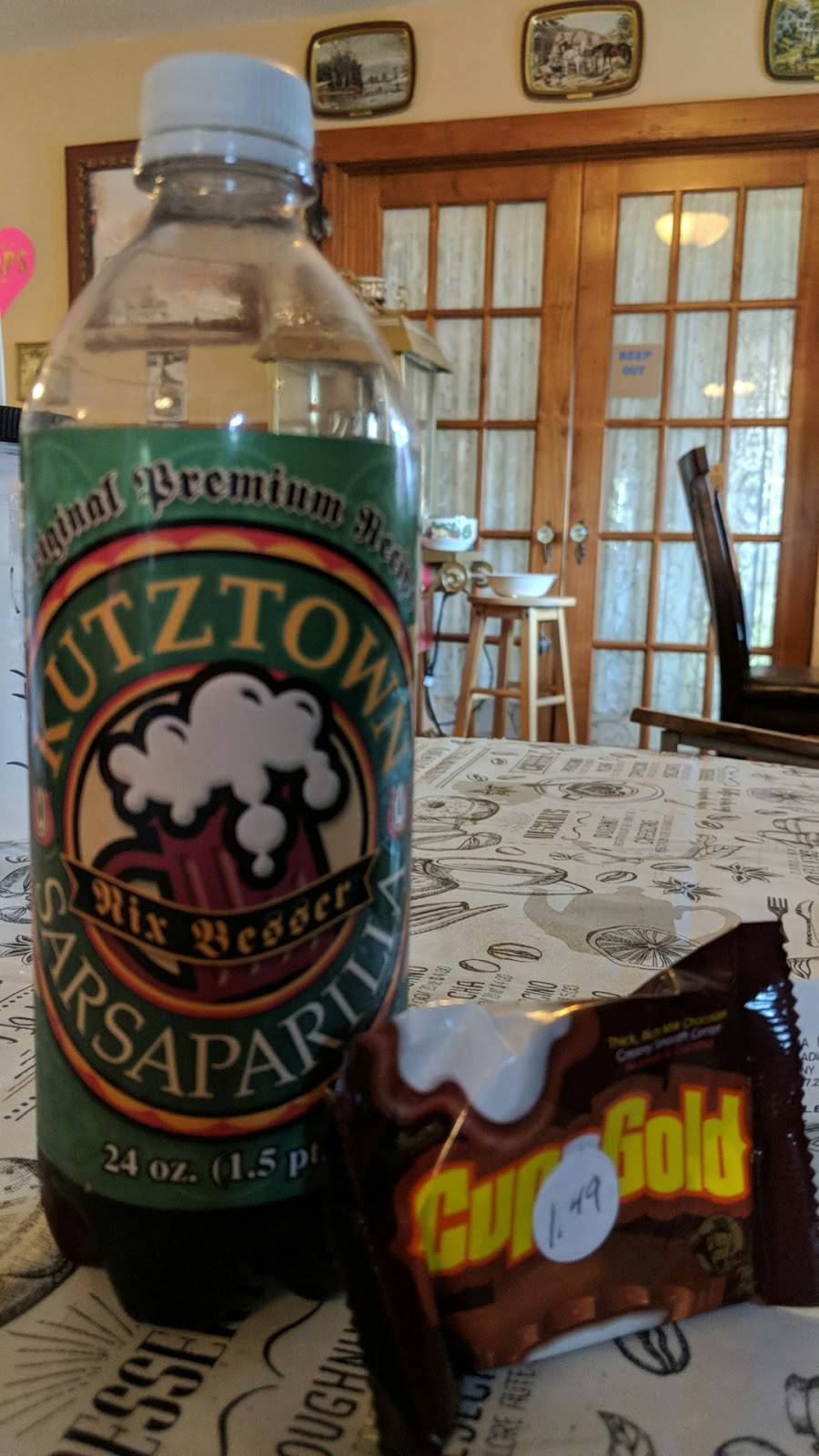 Grampa Dells Old Country Store | restaurant | 1919 Broadway, Darien Center, NY 14040, USA | 5855472252 OR +1 585-547-2252