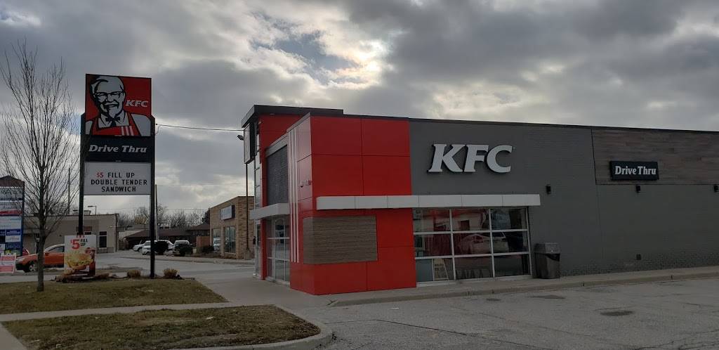 KFC | meal takeaway | 5925 Malden Rd, Windsor, ON N9H 1S6, Canada | 2262162695 OR +1 226-216-2695