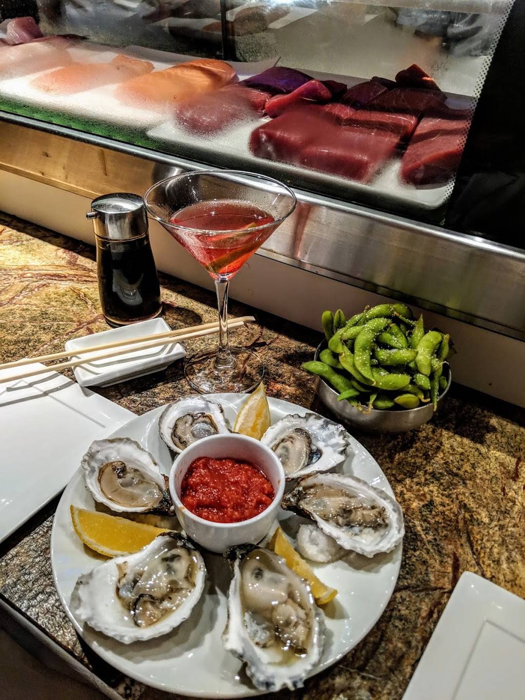 Bluefins Sushi & Sake Bar | restaurant | 513 Main St, Chatham, MA 02633, USA | 5083481573 OR +1 508-348-1573