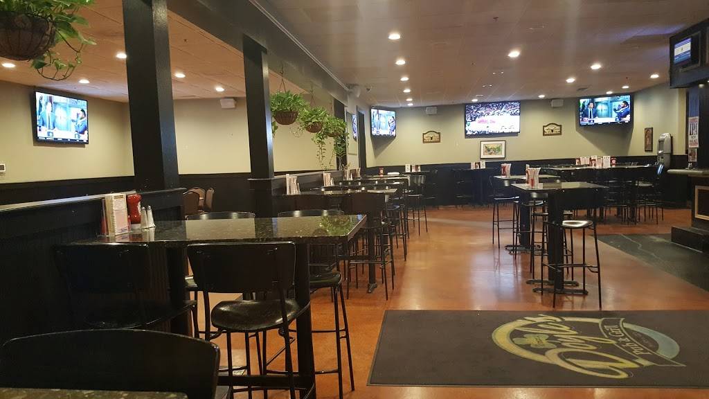 Tommy Doyles at Sidelines | restaurant | 235 E Ashland St, Brockton, MA 02302, USA | 5085875511 OR +1 508-587-5511