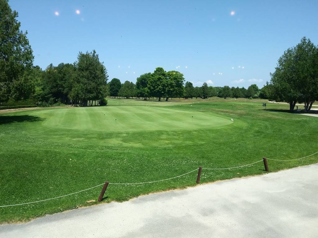 Marlwood Golf & Country Club | restaurant | 31 Marlwood Ave, Wasaga Beach, ON L9Z 1S8, Canada | 7053525600 OR +1 705-352-5600