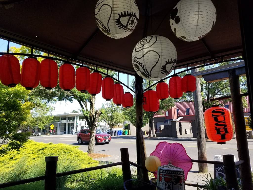 Shoko Sushi | restaurant | 4807 SE Woodstock Blvd # d, Portland, OR 97206, USA | 5035953500 OR +1 503-595-3500