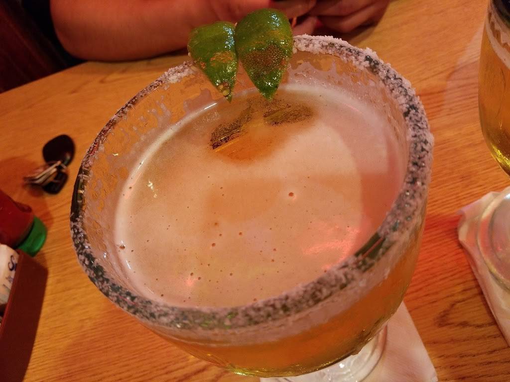 Wings N More | restaurant | 8400 Hwy 6 N, Houston, TX 77095, USA | 2813454433 OR +1 281-345-4433