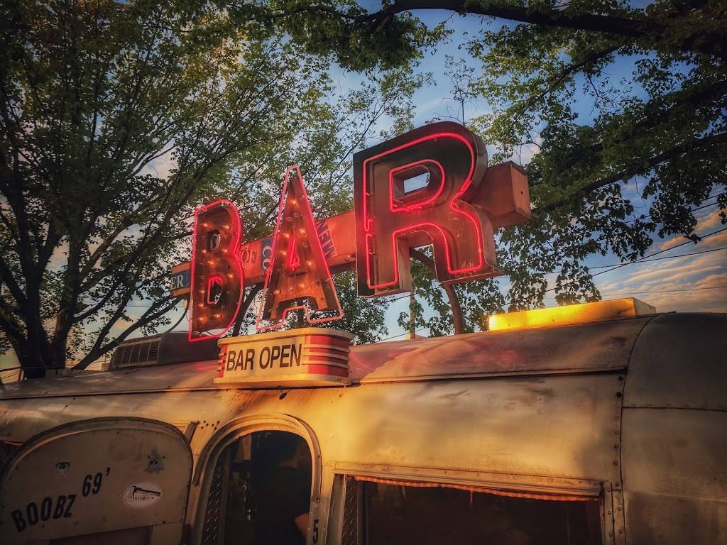 Truck Yard | restaurant | 5624 Sears St, Dallas, TX 75206, USA | 4695000139 OR +1 469-500-0139