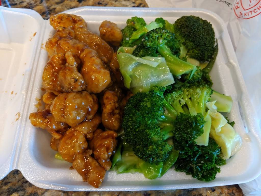 Panda Express | meal takeaway | 1196 E Prosperity Ave, Tulare, CA 93274, USA | 5596872208 OR +1 559-687-2208