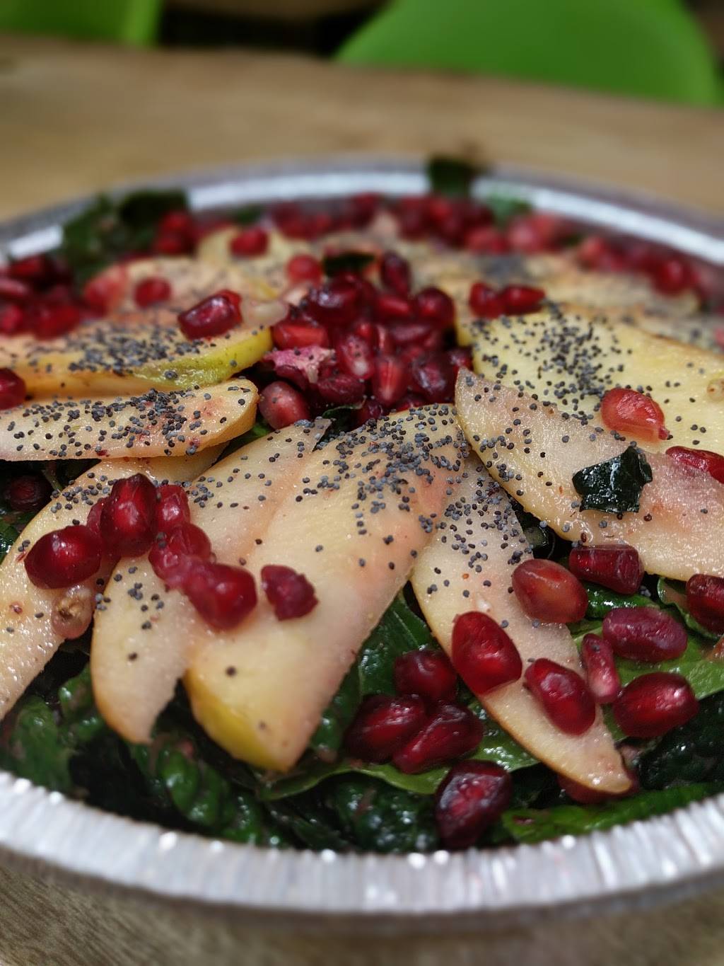 Raw Fresno | restaurant | 2405 Capitol St Ste 103, Fresno, CA 93721, USA | 5592505292 OR +1 559-250-5292