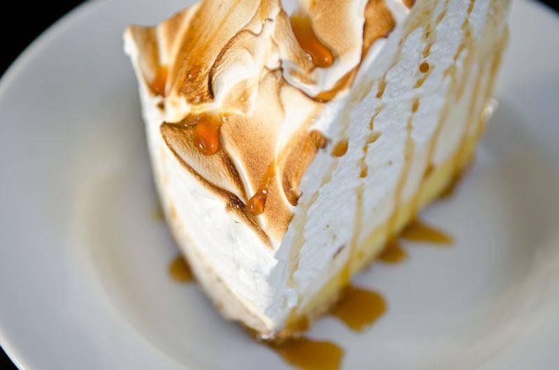 Four Dogs Tavern | restaurant | 1300 W Strasburg Rd, West Chester, PA 19382, USA | 6106924367 OR +1 610-692-4367