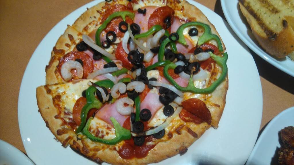 Boston Pizza | restaurant | 14 Pinebush Rd, Cambridge, ON N1R 8K5, Canada | 5196209100 OR +1 519-620-9100