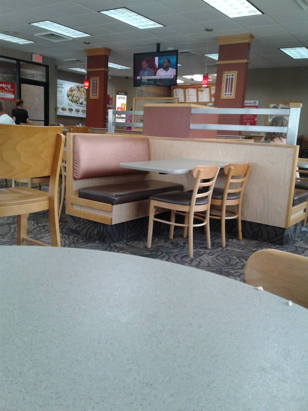 Wendys | restaurant | 1364 S, US-25E Scenic, Barbourville, KY 40906, USA | 6065463985 OR +1 606-546-3985