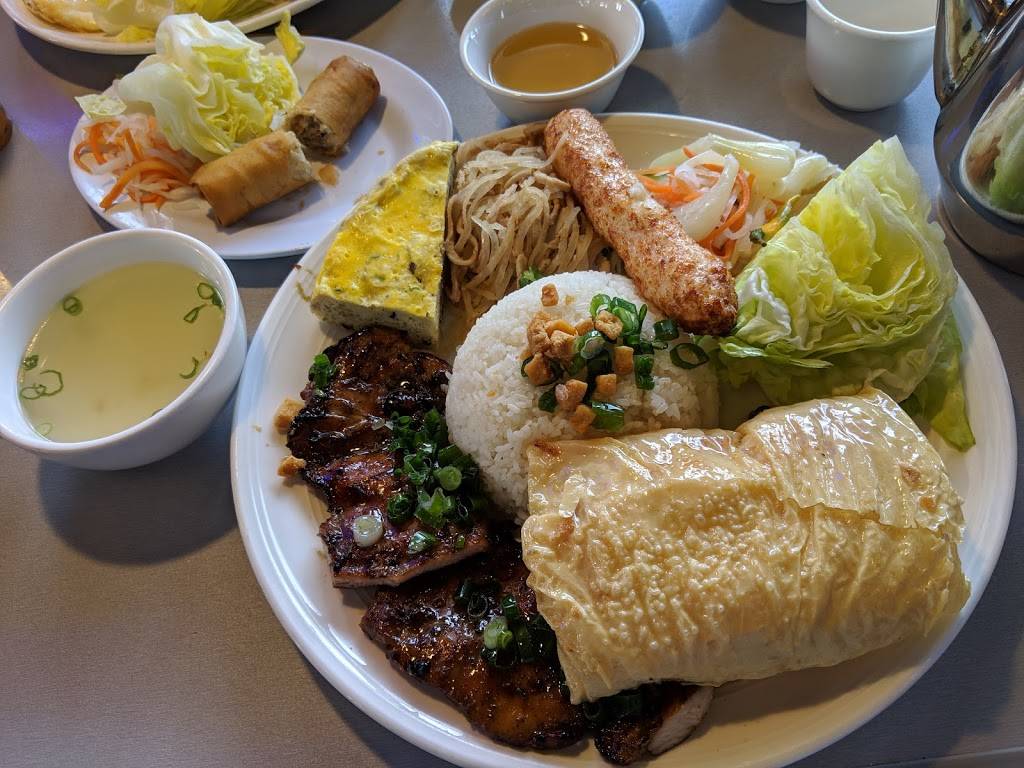 Com Tam Thien Huong | restaurant | 41 Serra Way #106, Milpitas, CA 95035, USA | 6692355132 OR +1 669-235-5132