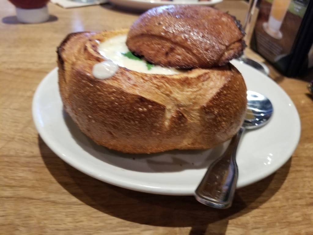 BJs Restaurant & Brewhouse | restaurant | 11101 183rd St, Cerritos, CA 90703, USA | 5624670850 OR +1 562-467-0850