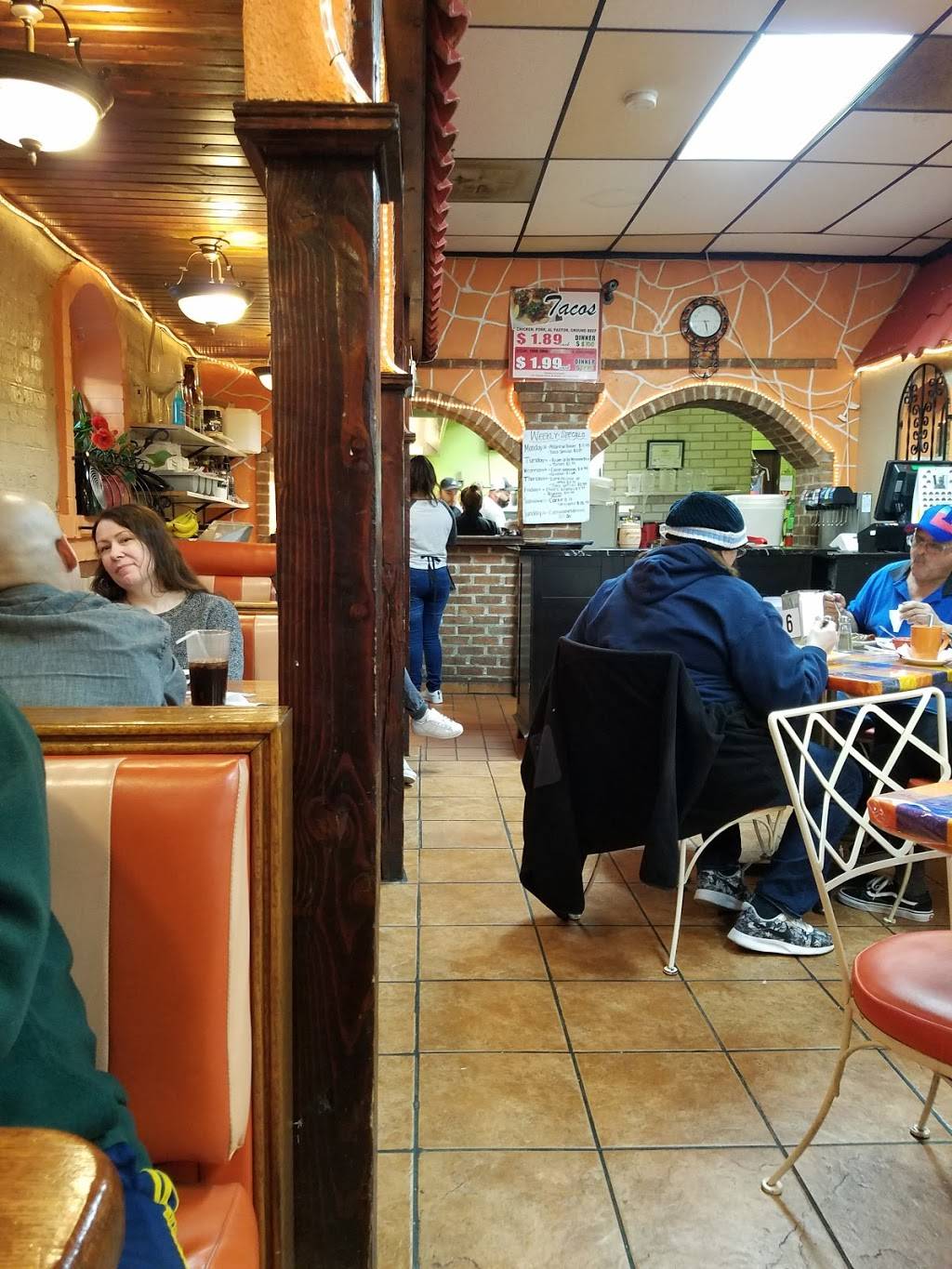 San Luis | restaurant | 2141 Indianapolis Blvd, Whiting, IN 46394, USA | 2196595415 OR +1 219-659-5415