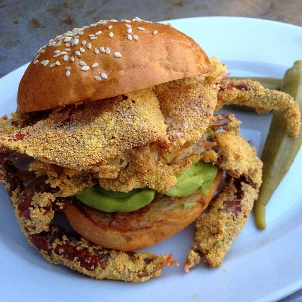 Flores + Sons | restaurant | 2024 Sawtelle Blvd, Los Angeles, CA 90025, USA | 4242736469 OR +1 424-273-6469