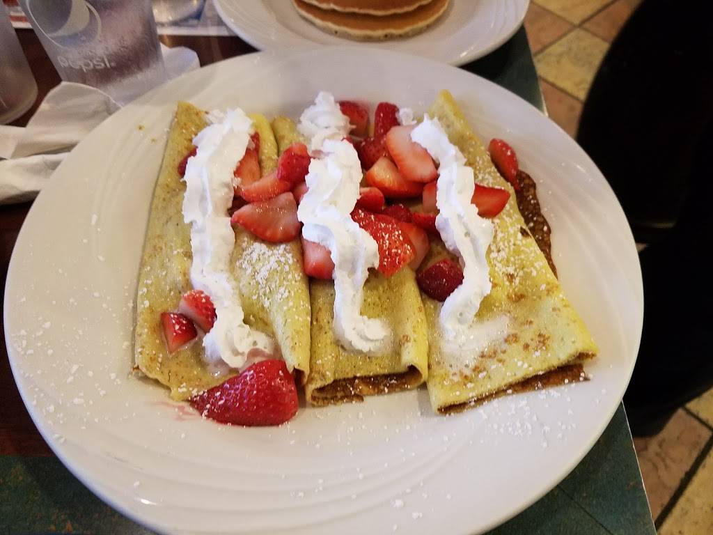 Sophias House of Pancakes | restaurant | 1647 Mall Dr, Benton Harbor, MI 49022, USA | 2699347688 OR +1 269-934-7688