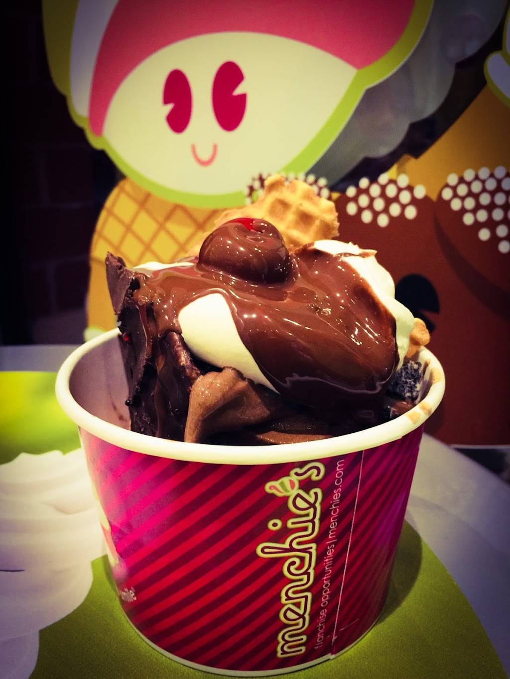 Menchies Randall Crossing | restaurant | 2531 County Line Rd, Algonquin, IL 60102, USA | 2243330641 OR +1 224-333-0641