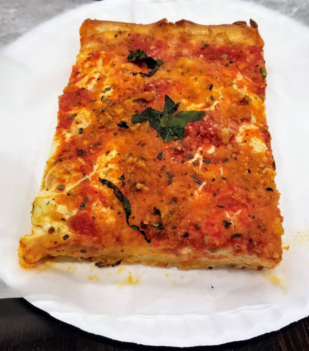 GINOS OF COMMACK | restaurant | 5990 Jericho Turnpike, Commack, NY 11725, USA | 6314869600 OR +1 631-486-9600