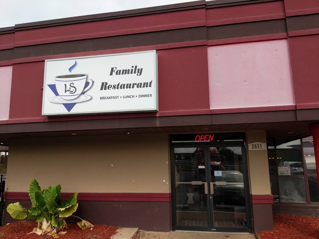 L&S Family Restaurant | restaurant | 2611 N Cherry Rd, Rock Hill, SC 29730, USA | 8033291307 OR +1 803-329-1307