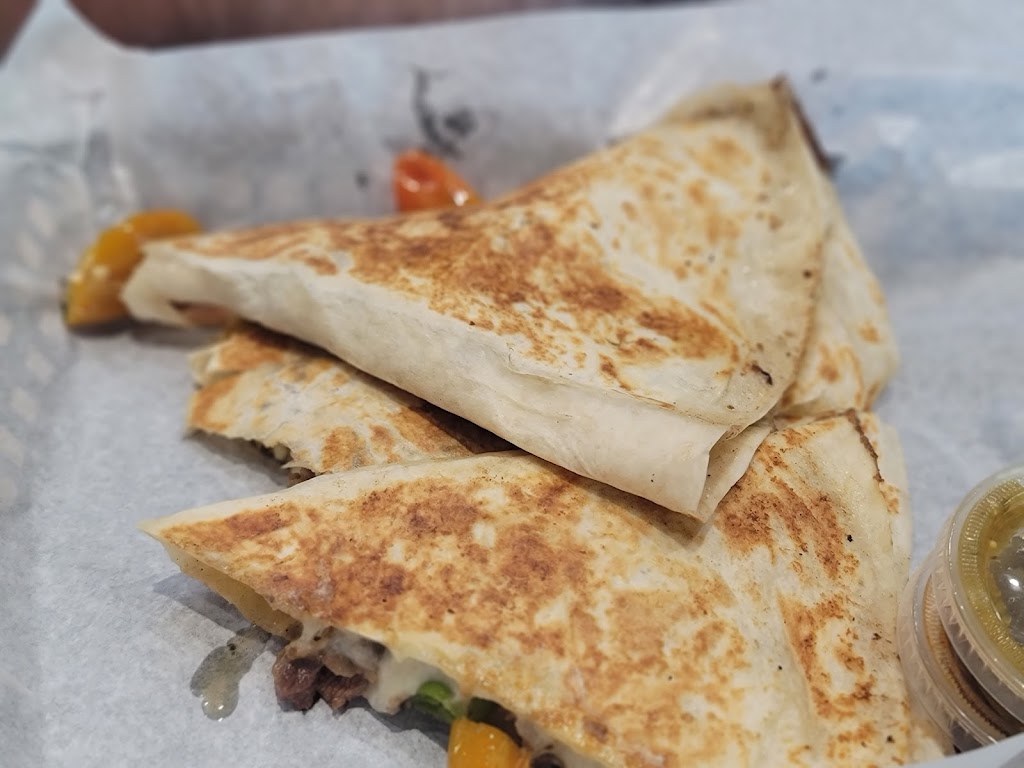 Mesquite Fresh Street Mex | restaurant | 2425 S Gilbert Rd #101, Gilbert, AZ 85295, USA | 4806873303 OR +1 480-687-3303