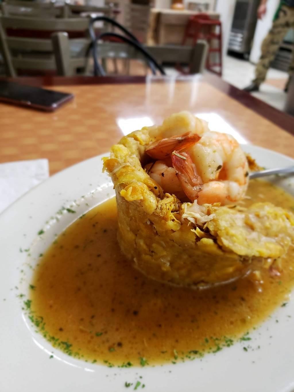 El Mofongo | restaurant | 684 Fulton Ave, Hempstead, NY 11550, USA | 5162807782 OR +1 516-280-7782