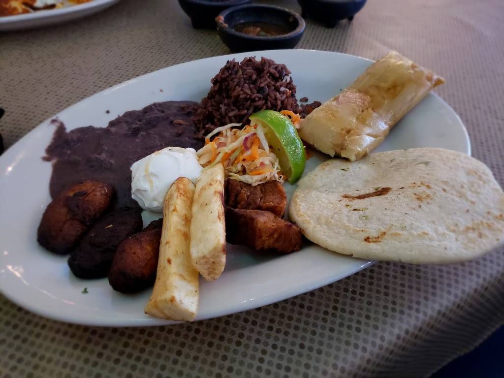 Marios Mexican & Salvadorian Restaurant | restaurant | 2831 Eldorado Pkwy #112, Little Elm, TX 75068, USA | 2143083600 OR +1 214-308-3600