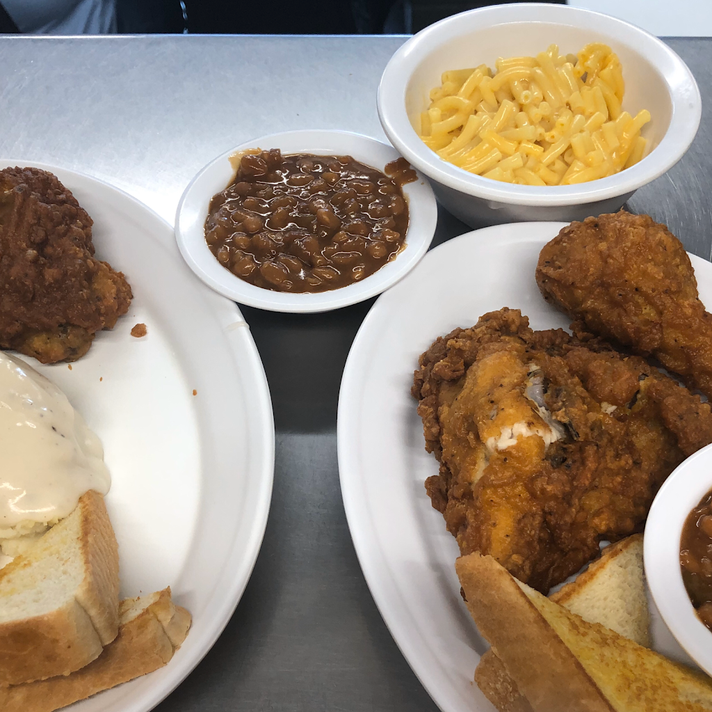 Twins Cafe | restaurant | 607 Parkway Ave, Haileyville, OK 74546, USA | 9182977090 OR +1 918-297-7090