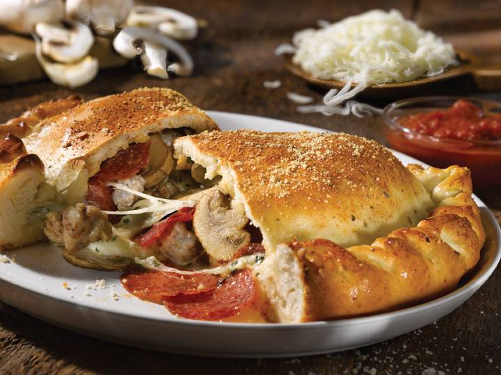 Old Chicago Pizza & Taproom - Lawrence | restaurant | 545 Wakarusa Dr, Lawrence, KS 66049, USA | 7858562739 OR +1 785-856-2739