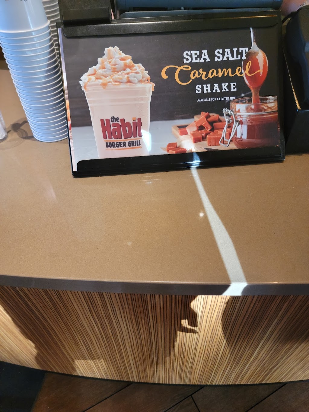 The Habit Burger Grill | meal takeaway | 16495 N Scottsdale Rd STE 100, Scottsdale, AZ 85254, USA | 4809981050 OR +1 480-998-1050