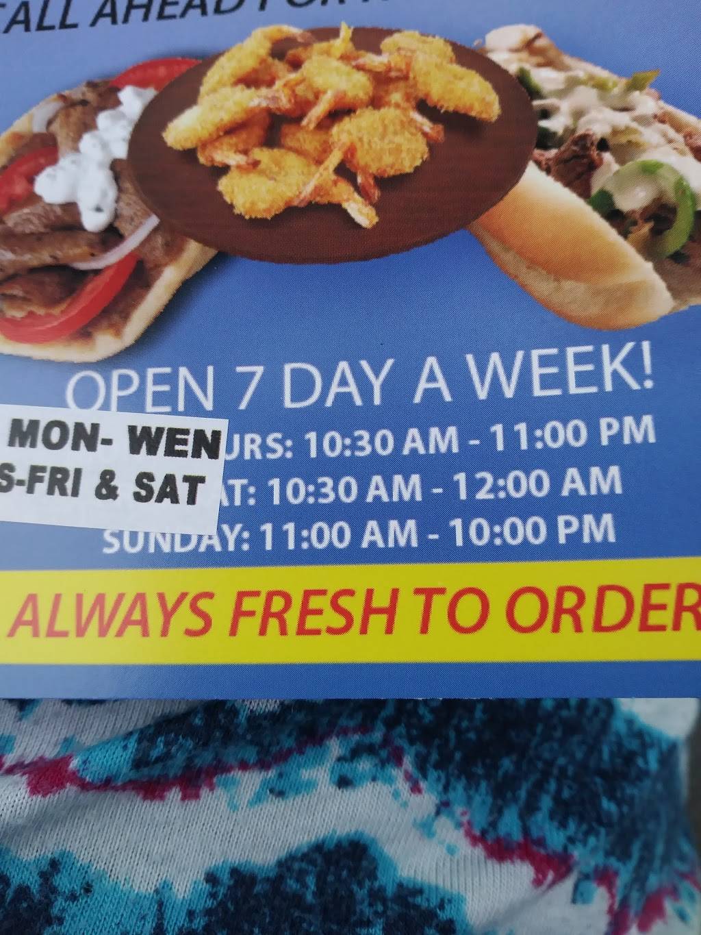 Chicago fish and chicken | restaurant | 3802 N Kenwood Ave, Indianapolis, IN 46208, USA | 3179209644 OR +1 317-920-9644