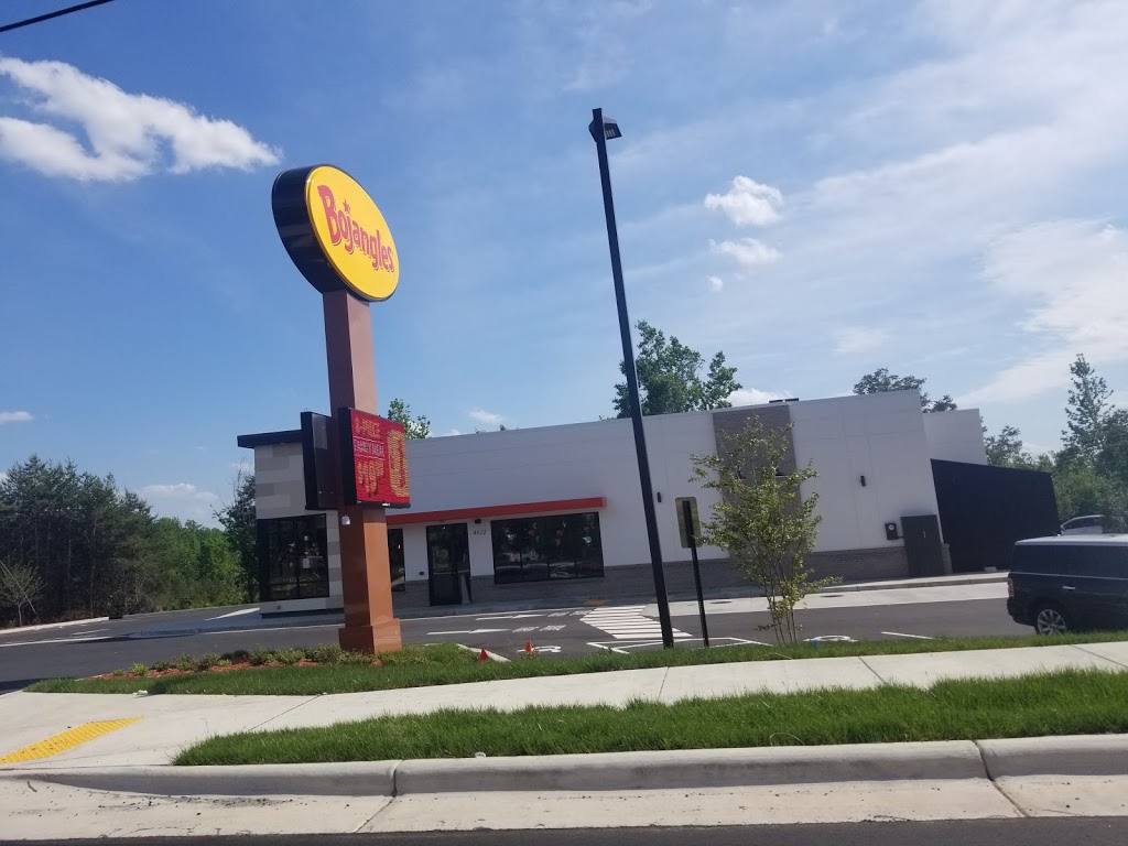 Bojangles | restaurant | 4622 Hicone Rd, Greensboro, NC 27405, USA | 3367630466 OR +1 336-763-0466