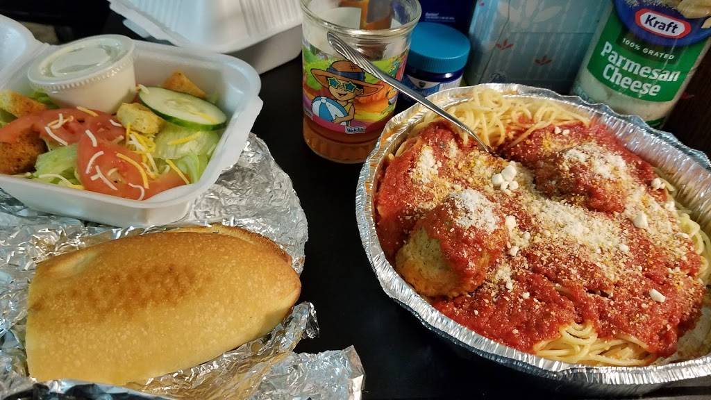 Marias Italian Restaurant | restaurant | 109 W Spring St, Titusville, PA 16354, USA | 8148278800 OR +1 814-827-8800