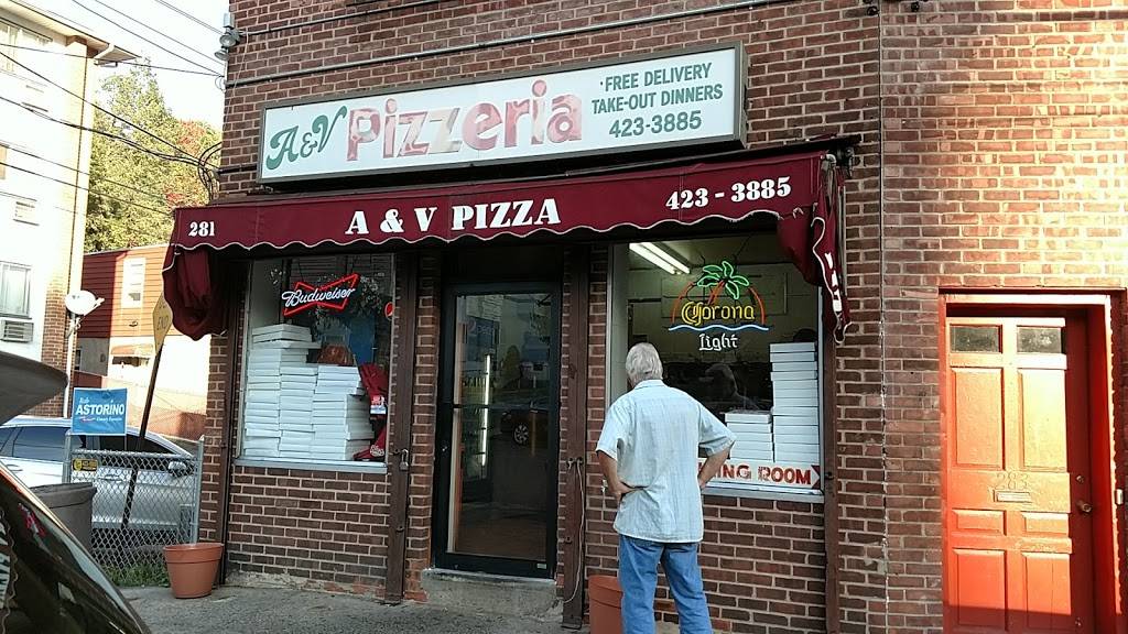 A & V Pizzeria | restaurant | 281 Morsemere Ave, Yonkers, NY 10703, USA | 9144233885 OR +1 914-423-3885