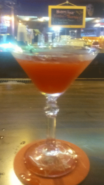 The Den | restaurant | 11437 Hawthorne Blvd, Hawthorne, CA 90250, USA | 3106441416 OR +1 310-644-1416