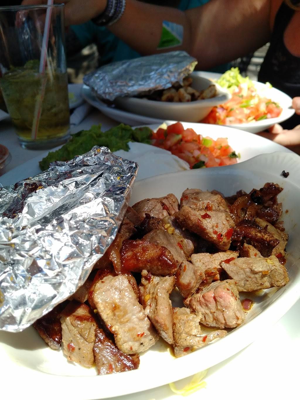 Platte River Bar & Grill | restaurant | 5995 S Santa Fe Dr, Littleton, CO 80120, USA | 3037989356 OR +1 303-798-9356