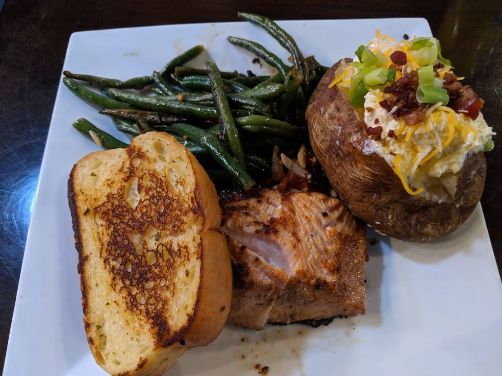 Sidelines Grille - Woodstock Hwy 92 | restaurant | 300 Village Center Dr, Woodstock, GA 30188, USA | 7708244858 OR +1 770-824-4858